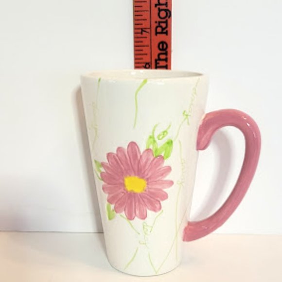 OVERSIZED PINK DAISY MUG WITH PINK HANDLE AND GREEN VINES SPELLING OUT "DAISY" - Picture 6 of 6